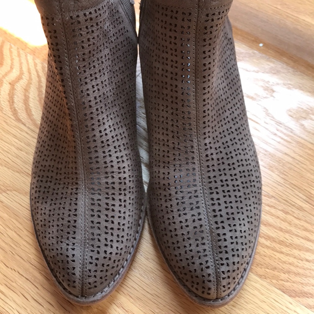 Vince Canute bootie